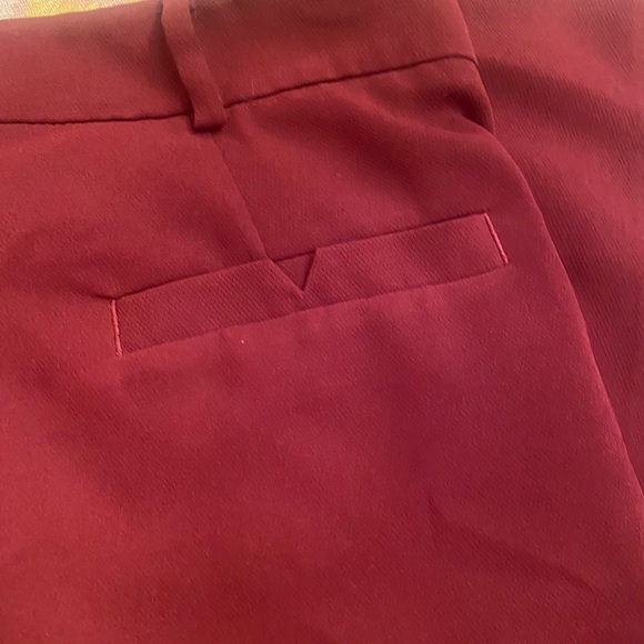 Anthropologie Sasha Button Front Tapered Leg Pants in wine sz 8 - Picture 11 of 11